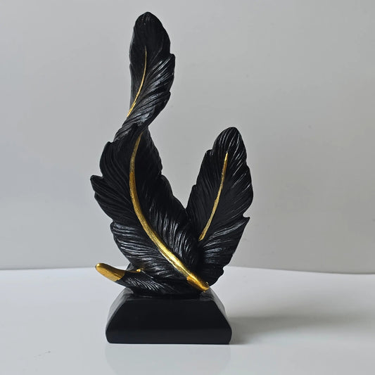 Minimalist Luxury Feather Ornament, Decorative Piece, Decor Ornaments, Decorations and Ornaments, Decoration Items, Boujee Home Accessories, Ideal for Home & Bedroom Decoration, Perfect Housewarming Gift, Enhance Your Living Space, Feather Figurine