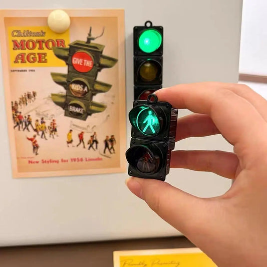 Magnetic Traffic Light Fridge Magnets - Plain Nylon Blend Pedestrian Toy Light, Creative Design, Strong Magnetic Hold, Sun Protective Sports & Outdoor Accessory, Magnets for Fridge
