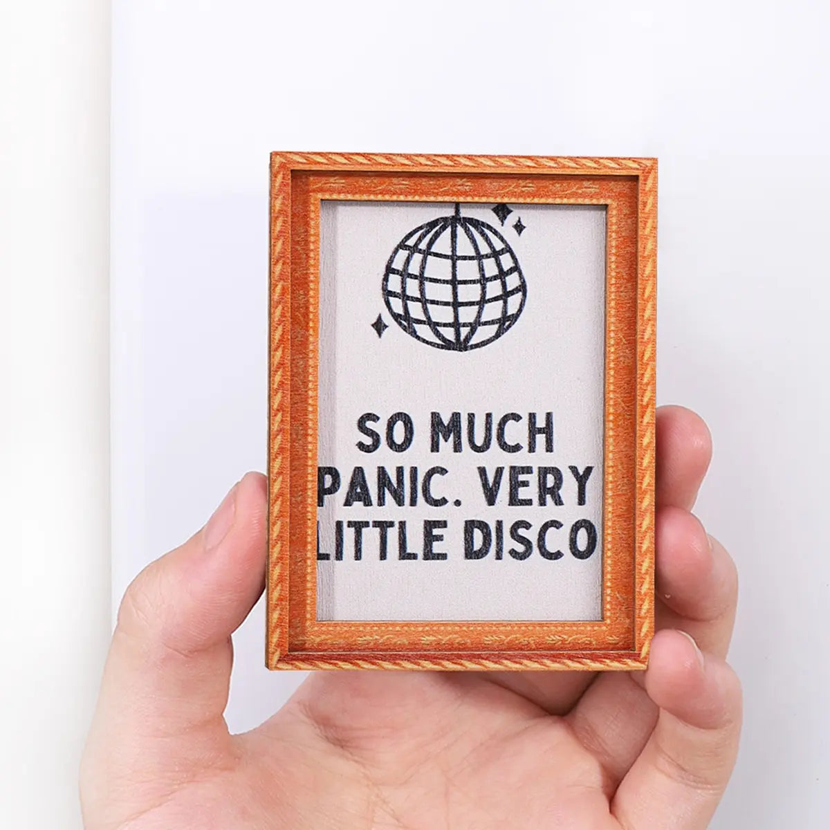 1PC Disco Ball Pattern Frame Refrigerator Decorating Magnet, Fridge Magnet, Decorative Prop, Home & Office Decoration, Perfect Holiday Gift