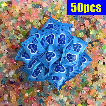 Mini Glow-In-The-Dark Animal Mushroom Resin Models Figurines, Surprise Mystery Pack, Home Decor, Fairy Garden, Birthday Party Gift, DIY Crafts, Resin Animal Sculptures, Resin Animal Ornaments, Resin Figure