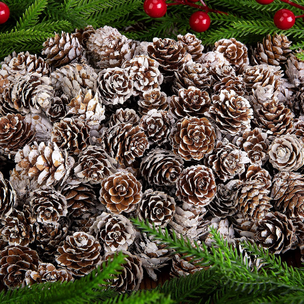 150 Pcs Christmas Natural Mini Pine Cones - Small Xmas Snow Pinecones Decor