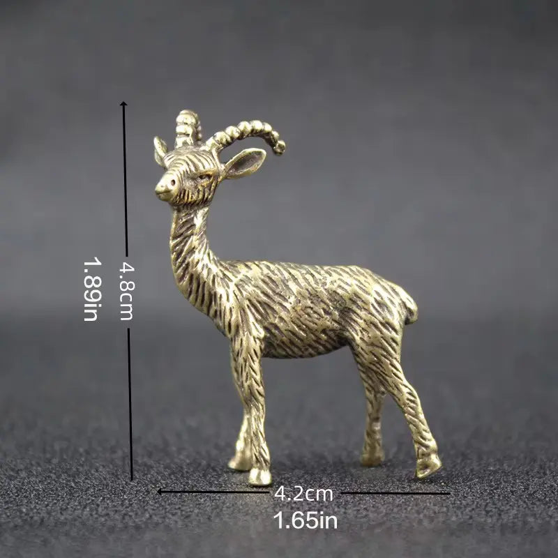 Antelope Brass Figurine Desktop Decoration, Holiday Gift Home Bookshelf Ornament, Small Statue for Tabletop Display, Office Home Decor, Decorative Figurine
