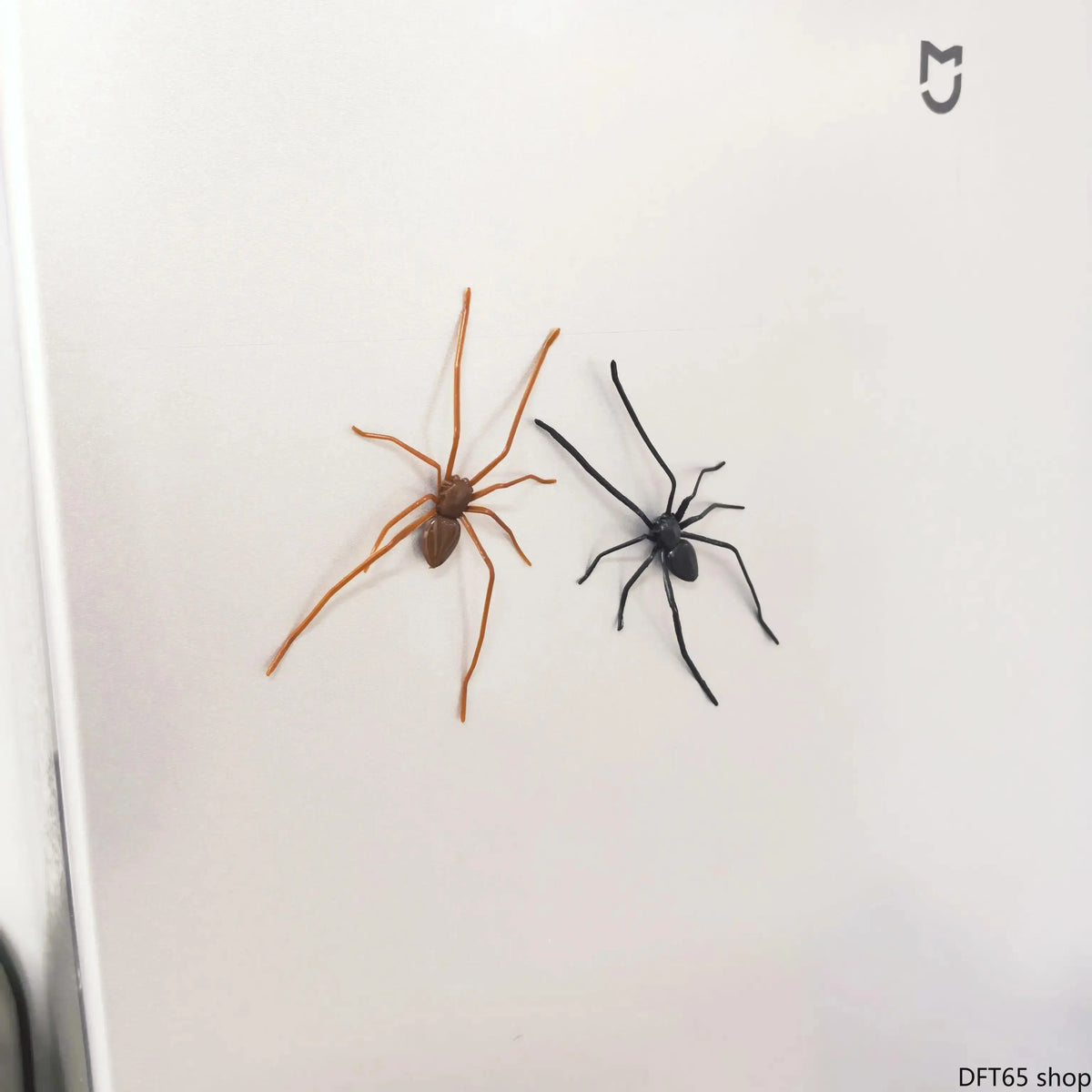 High-Quality Whimsical Spider-Shaped Synthetic Magnetic Decals - Removable, Flexible, Thin, Waterproof DIY Bag Accessory for Halloween Lovers, Cars, Refrigerators, with Durability and Longevity, Practical & Functional Luggage Bag Decoration,sohochic
