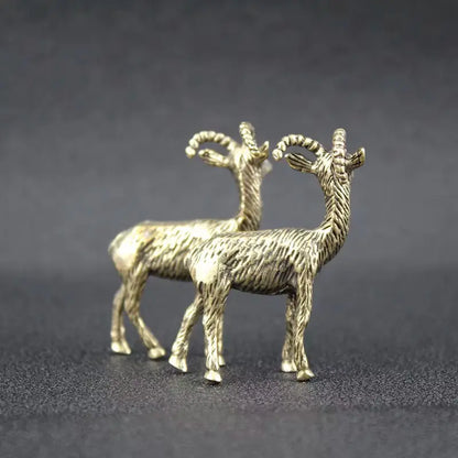 Antelope Brass Figurine Desktop Decoration, Holiday Gift Home Bookshelf Ornament, Small Statue for Tabletop Display, Office Home Decor, Decorative Figurine